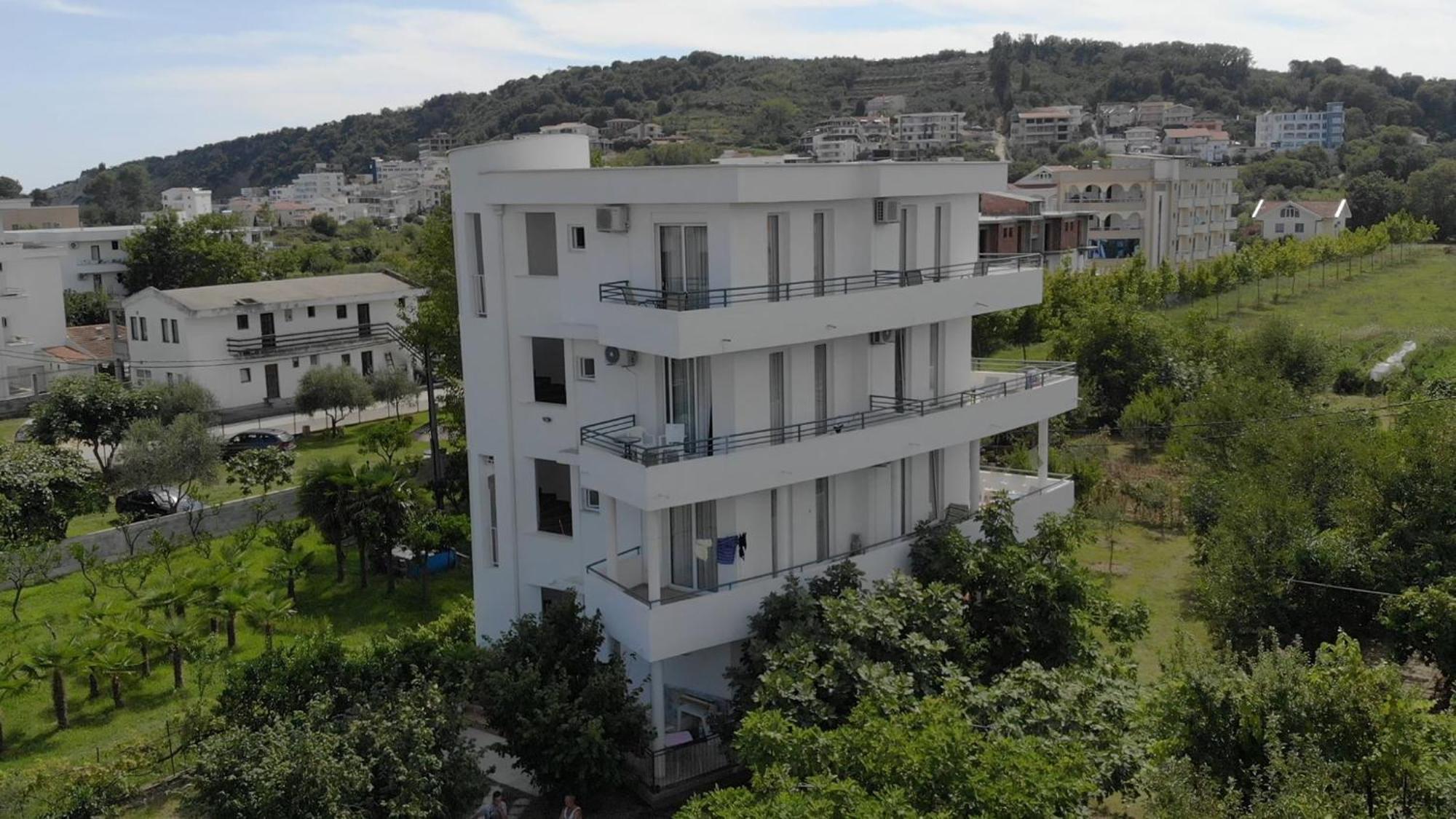 B&B Lovac Ulcinj Exterior photo