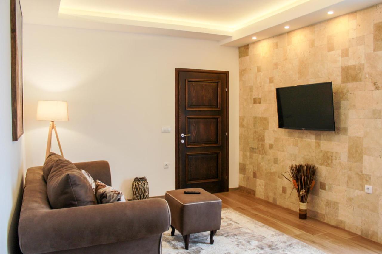 B&B Lovac Ulcinj Exterior photo